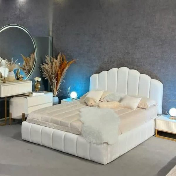 سرویس خواب صدف – پارچه دیاموند – چوب تمام MDF – همراه با میز آرایش، آینه و پاتختی